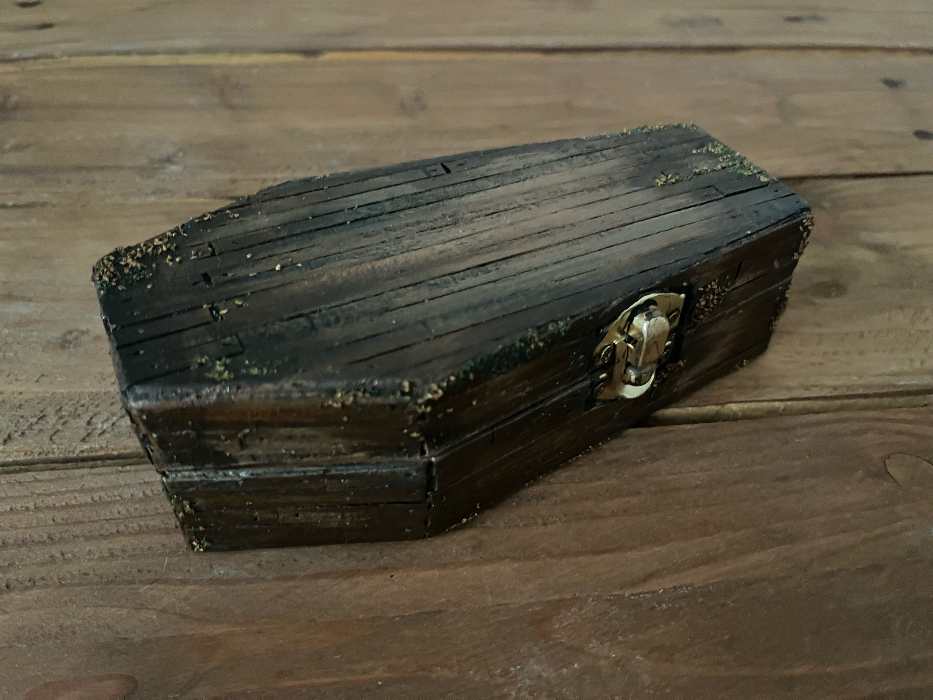 Ghost Coffin Miniature Scene image 1