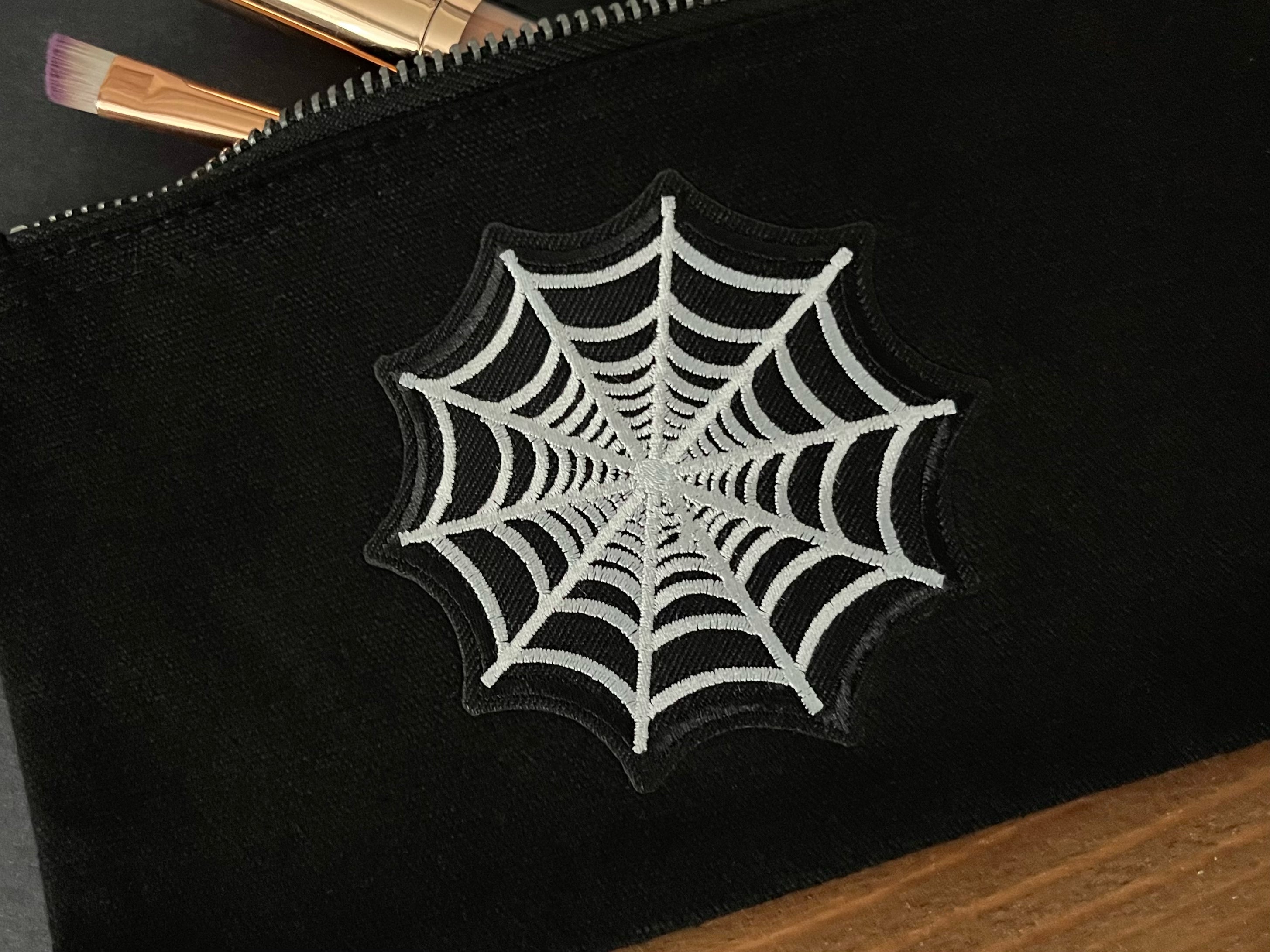 Spider Web Purse image 1